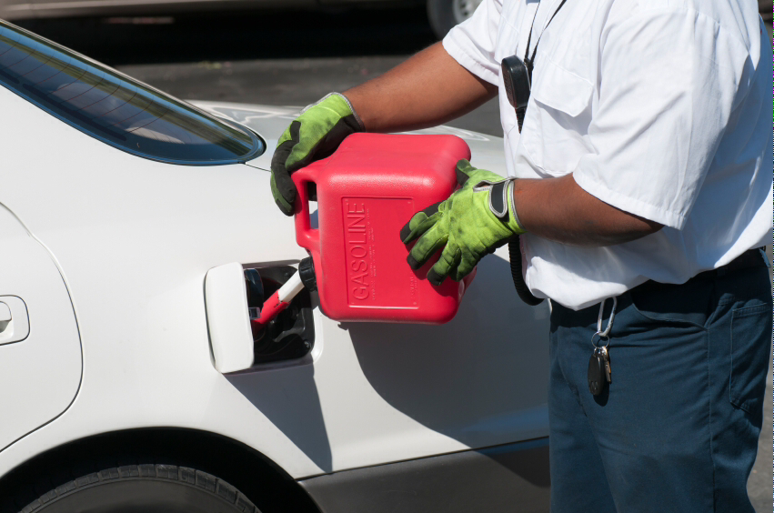 Fuel Delivery Service in Abu Dhabi – Rescue Cars 24 Hours
